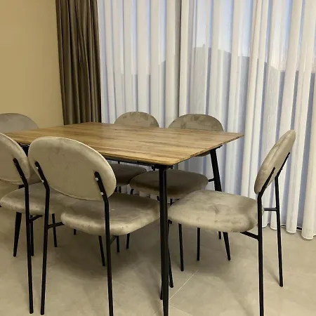 Poolside Bliss - Escape & Relax Kalmet