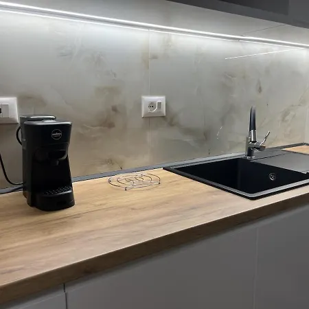 Vila Poolside Bliss - Escape & Relax *