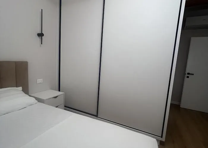 Villa Poolside Bliss - Escape & Relax