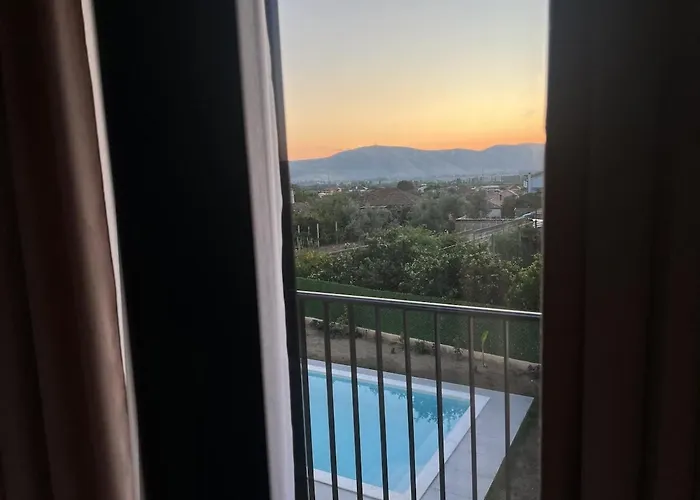 Poolside Bliss - Escape & Relax Kalmet